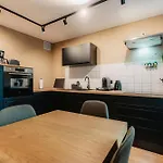 Luga Homes - Karli Lipcse