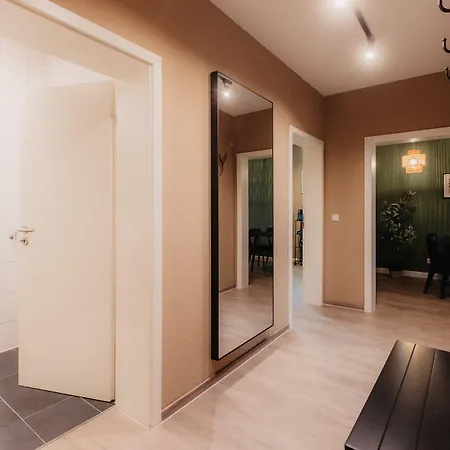 Appartamento Luga Homes - Karli