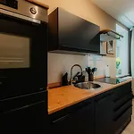 Luga Homes - Karli Apartament *