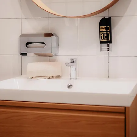 Luga Homes - Karli Appartement *
