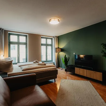 Luga Homes - Karli Leipzig