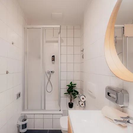 Luga Homes - Karli Appartamento Lipsia