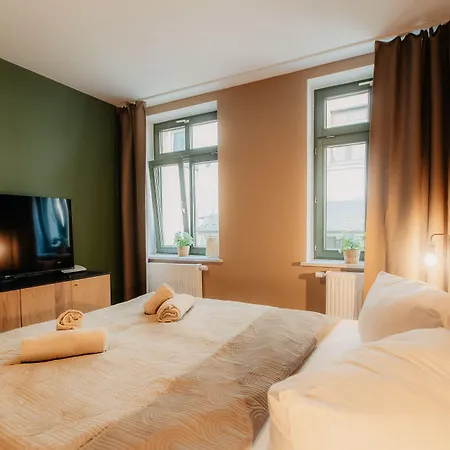 Luga Homes - Karli Appartement *