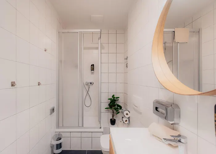 Luga Homes - Karli Appartement Leipzig